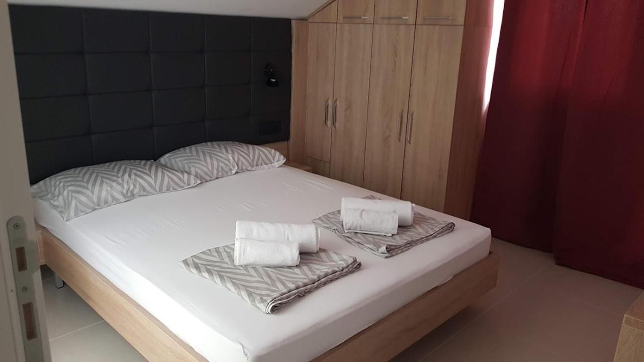 Elizabeta Deluxe Rooms บีโอกราดนาโมรู ภายนอก รูปภาพ