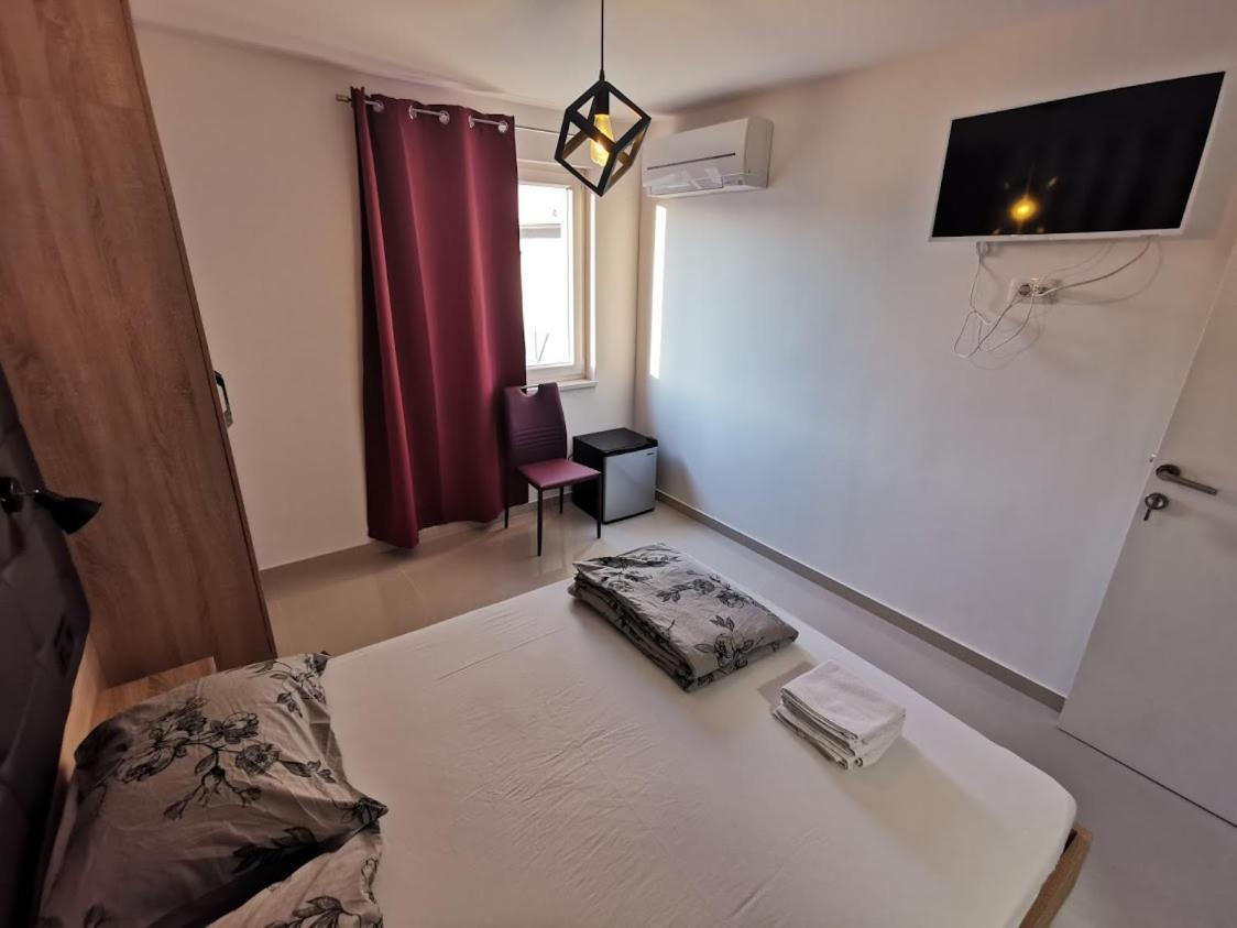 Elizabeta Deluxe Rooms บีโอกราดนาโมรู ภายนอก รูปภาพ