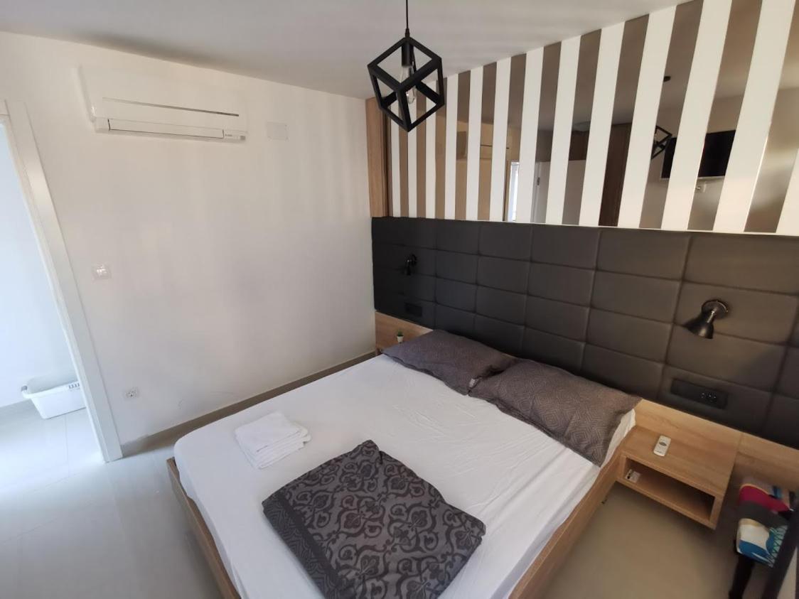 Elizabeta Deluxe Rooms บีโอกราดนาโมรู ภายนอก รูปภาพ