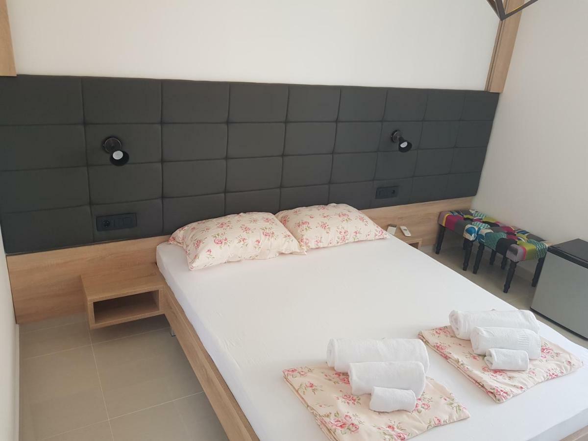 Elizabeta Deluxe Rooms บีโอกราดนาโมรู ภายนอก รูปภาพ